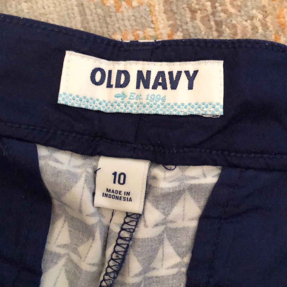 Sailboat Shorts - Picture 3 of 3